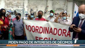 Jubilados piden pago de intereses acumulados de los décimos que no fueron pagados