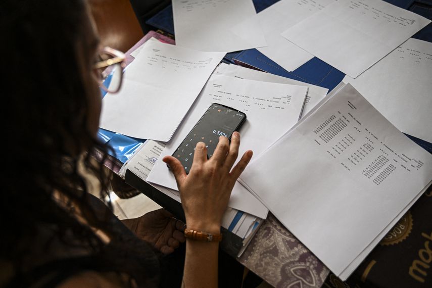 En Chile un 49.3% de los hogares es sostenido económicamente por las madres.