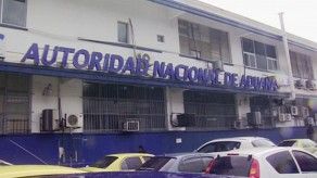 Denuncian irregularidades en Aduanas