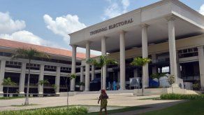 TE publica lista de postulaciones admitidas para cargos de diputados y alcaldes