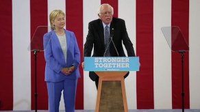 Clinton dice que junto a Sanders vencerá a Trump y construirá futuro de EEUU