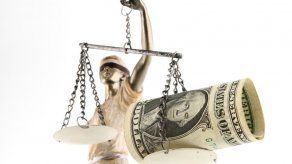 Gobierno colombiano busca crear comisión que investigue a encargados justicia