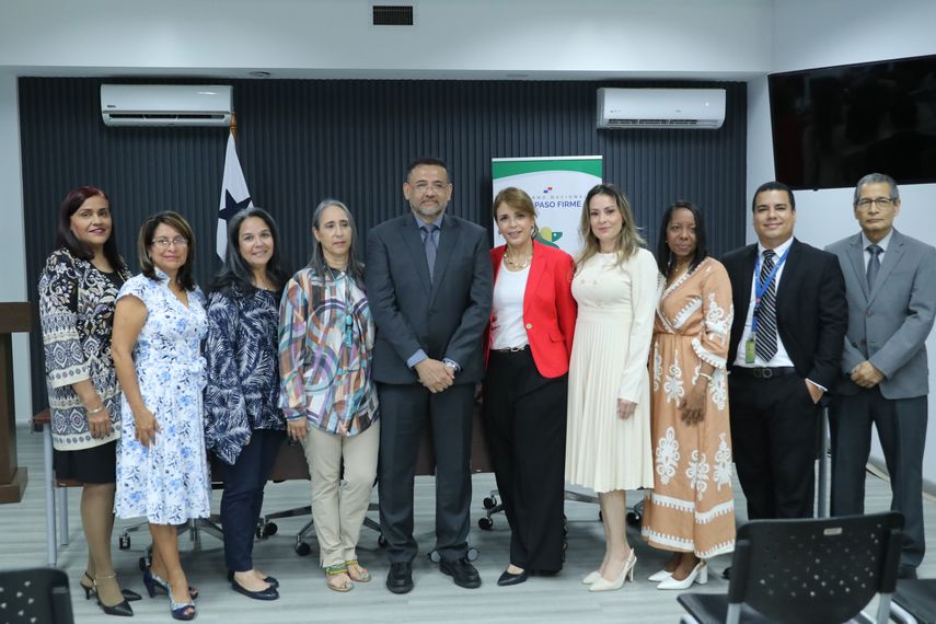 MINSA lanza Estrategia Nacional para la Promoción del Envejecimiento Saludable
