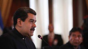 Maduro denuncia en la ALBA persecución financiera a Venezuela