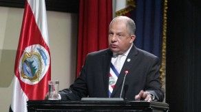 Presidente de Costa Rica reconoce carencias en seguridad