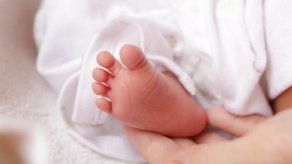 Salvan a bebé con cesárea tras tiroteo donde resultó herida su madre en Argentina
