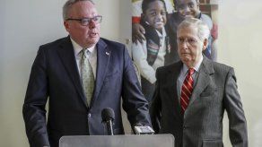 Zar antidrogas de Trump dice que muro fronterizo ayudaría