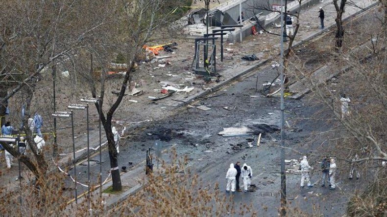Sube a 37 el balance de muertos del atentado de Ankara