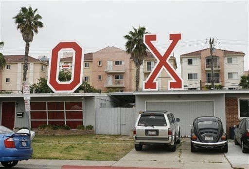 Suspenden fraternidades tras arrestos en universidad
