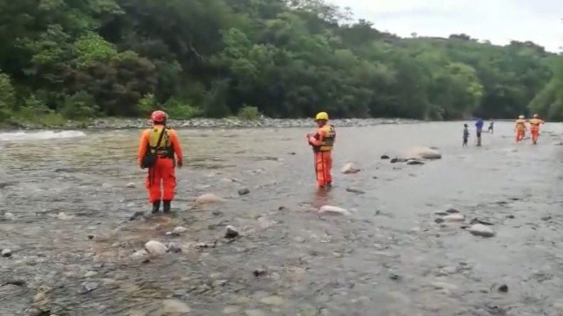Rescatistas ubican cuerpo de menor desaparecido en el río Fonseca