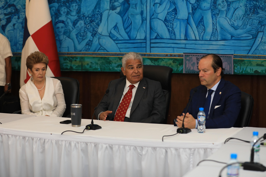 Presidente Mulino se reúne con el Consejo de Relaciones Exteriores