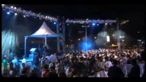 La sensualidad de Paula Patton le roba protagonismo a Tom Cruise