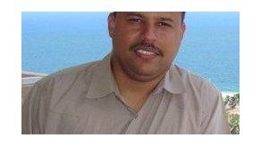 Retienen a periodista colonense Enrique Watts