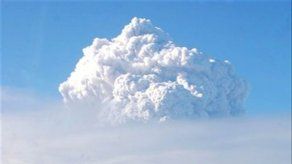 Volcán chileno Chaitén reanuda fuerte actividad