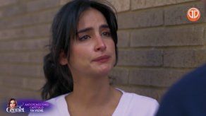 ENFERMERAS | Carlos le confiesa a María Clara sobre el embarazo de Helena