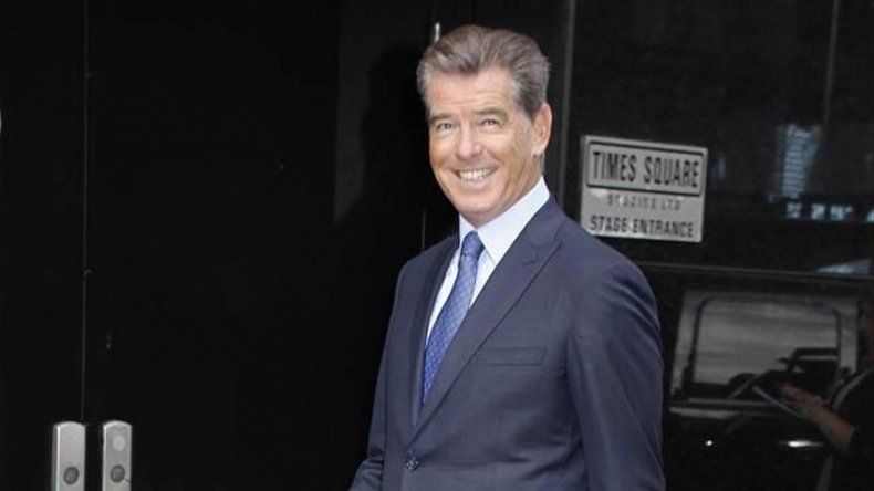 Pierce Brosnan se convierte en abuelo por tercera vez