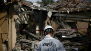 Israel bombardea a Hamas luego de cohete lanzado desde Gaza