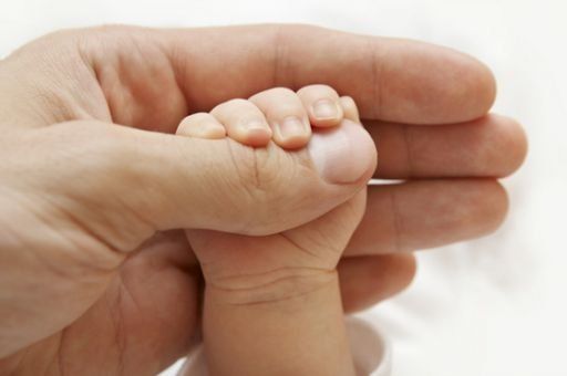 Argentina: está grave bebé que sobrevivió 12 horas en la morgue