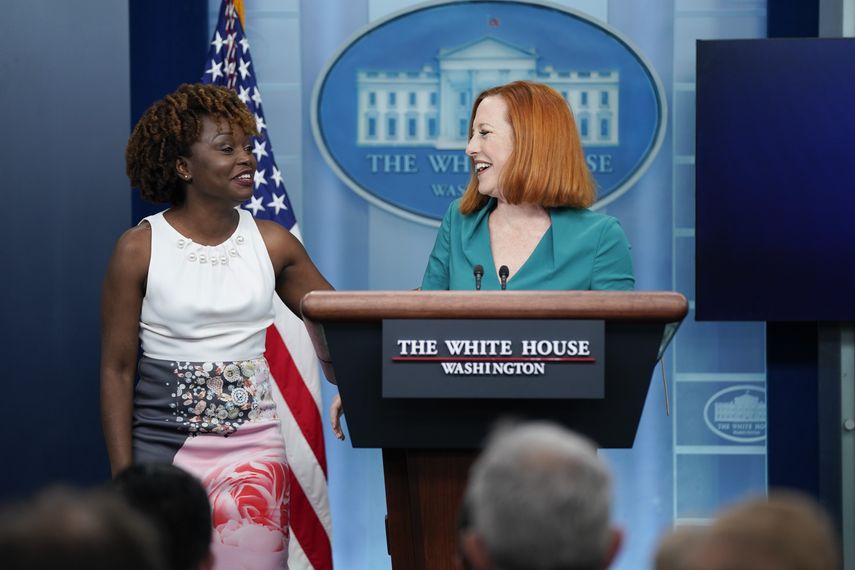 Karine Jean-Pierre y Jen Psaki.