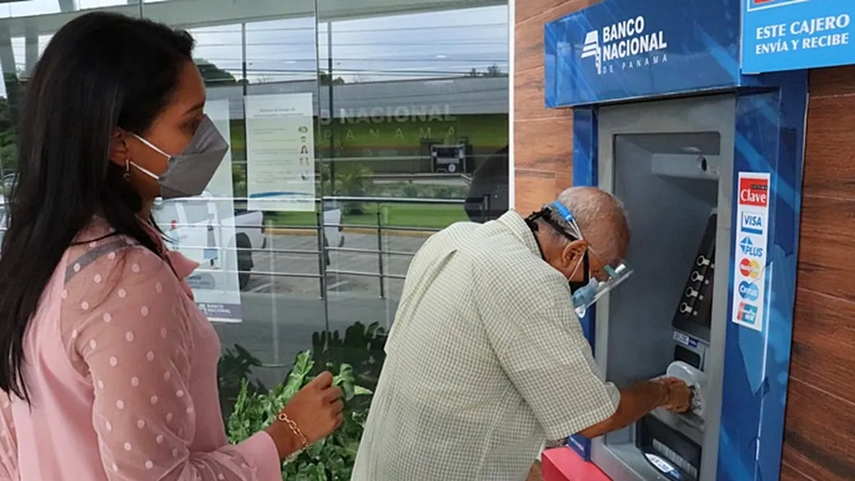 ¡Atención, jubilados y pensionados! Descargue el formulario para cambiar su método de cobro ¡Atención, jubilados y pensionados! Descargue el formulario para cambiar su método de cobro