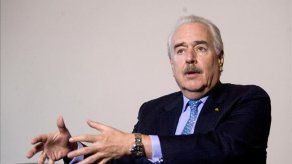 Expresidente Pastrana compara la reelección en Colombia con el Titanic