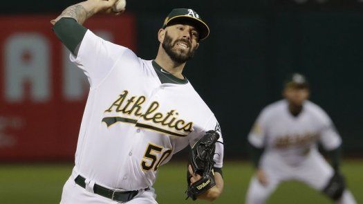 Atléticos respaldan a Fiers y aplastan a Yanquis 8-2