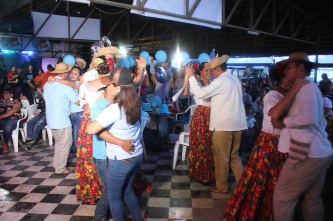 Gran Homenaje a Victorio Vergara por los participantes de Cuna de Acordeones 2018