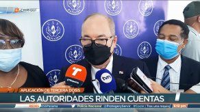 Autoridades evalúan reducir el tiempo para recibir la dosis de refuerzo