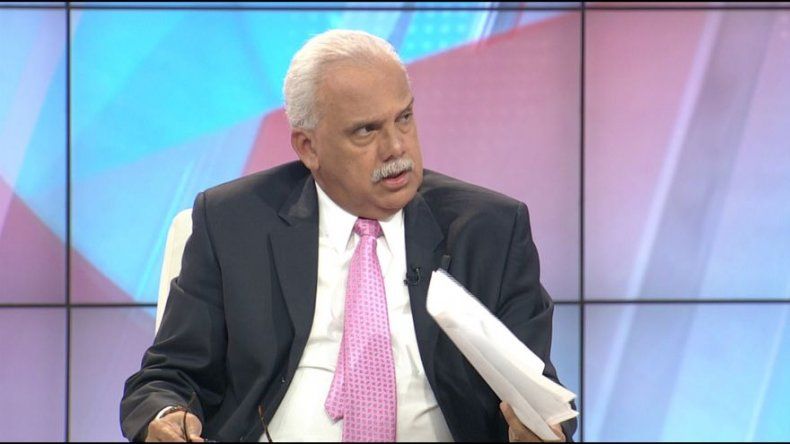 Abogado Martínez habla de la persona que vendió residencia a Ferrufino