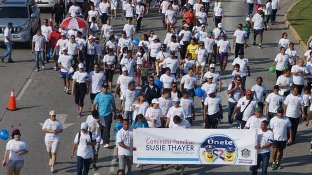 Gran caminata familiar Susie Thayer este domingo en la Cinta Costera