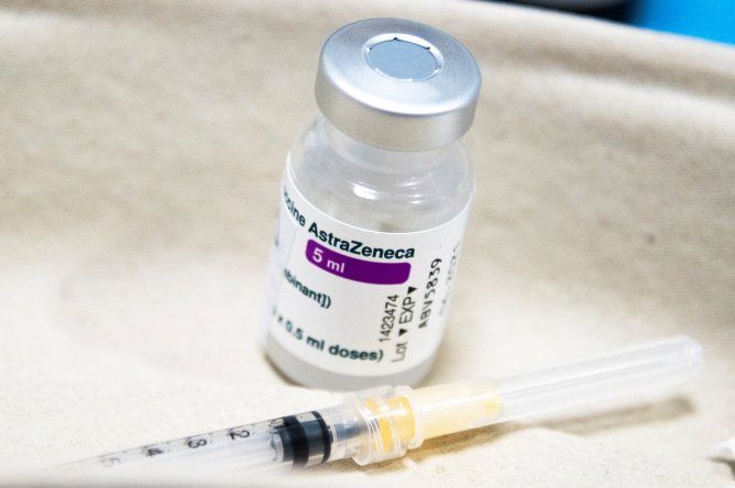 AstraZeneca le responde a la Unión Europea ante amenaza de demanda.