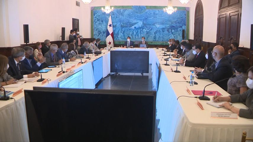 La tercera mesa técnica de medicamentos unificó propuestas de todos los sectores sentados en este debate.