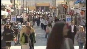 Las calles del centro de Oslo recuperan la normalidad después de los atentados