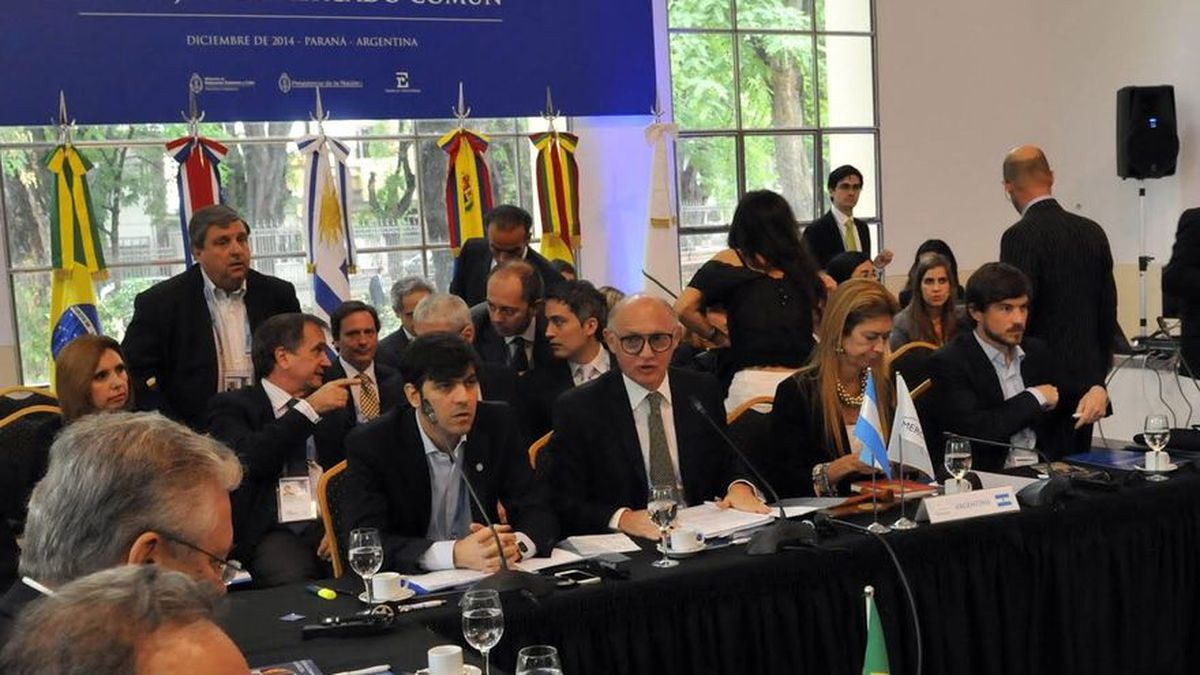 Presidentes Del Mercosur Inician La Cumbre Semestral En Argentina