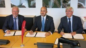 Autoridad Marítima de Panamá y Puerto de Amberes sellan acuerdo cooperación Autoridad Marítima de Panamá y Puerto de Amberes sellan acuerdo cooperación