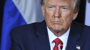 Trump pide a Ucrania investigar a Biden pero niega toda presión