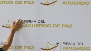 Varela dice que con la firma de la paz en Colombia