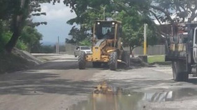 ACP iniciará asfaltado de la calle de acceso al muelle de los ferrys en Colón
