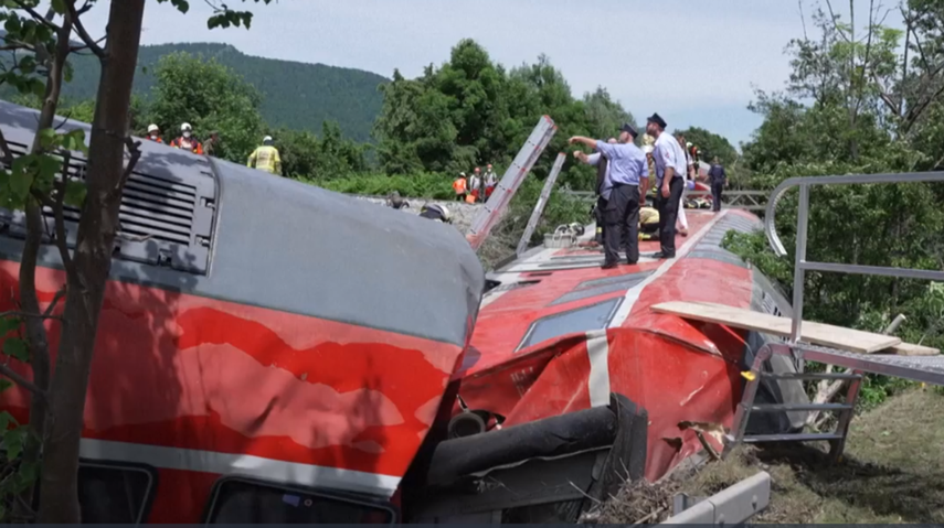 Todavía no se conoce la causa del accidente ni el número exacto de heridos.