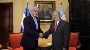 Guatemala y El Salvador crearán comisión bilateral contra inseguridad