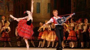 Un Don Quijote para diez años de Reyes y Cornejo en American Ballet