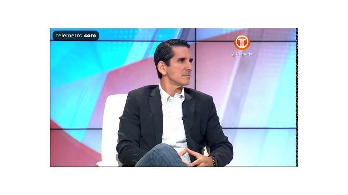 De desesperados calificó Roux a Varela y Navarro en el debate