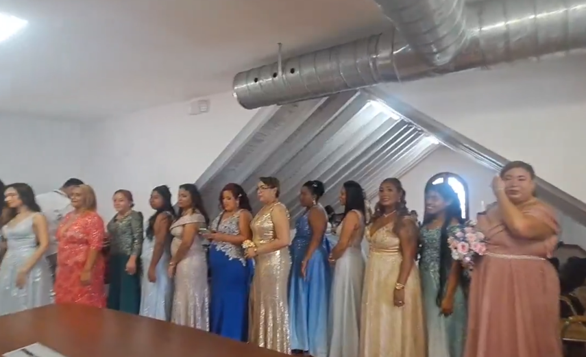 14 de febrero: 24 parejas dan el Si en boda colectiva