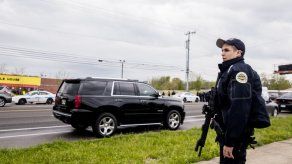 Aumentan a cuatro las víctimas mortales del tiroteo en Tennesse