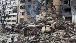 Alevtina Shernina habló con amargura de las fuerzas rusas y las comparó con los “fascistas” que asediaron Leningrado, ahora llamada San Petersburgo, durante casi 900 días hace tanto tiempo.