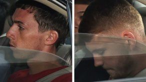 9 meses de cárcel y 3 azotes con caña a 2 alemanes por vandalismo en Singapur