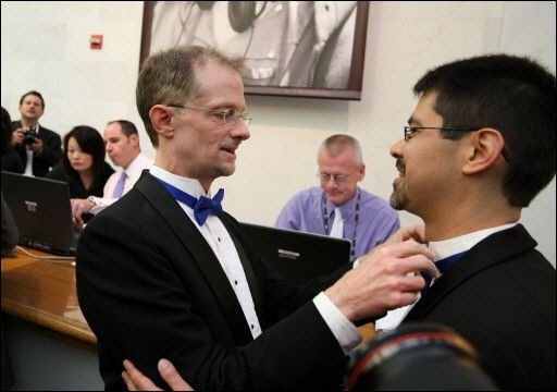 Aluvión de parejas homosexuales para casarse en California