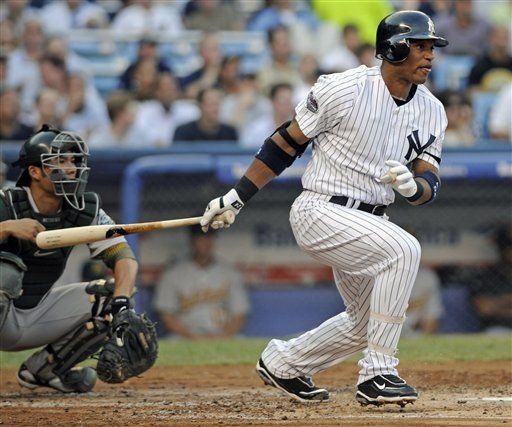 Canó ayuda a Mussina con cuadrangular de tres carreras