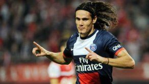 Patrón del París SG dice que Cavani es fantástico y un ejemplo a seguir