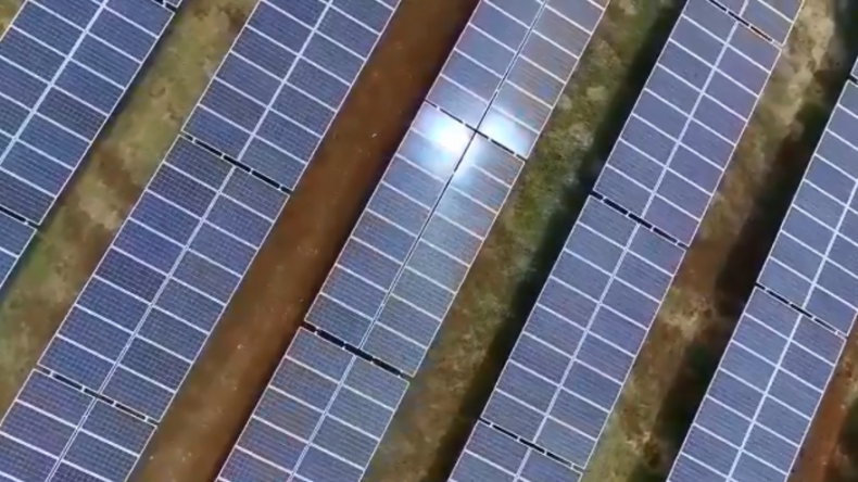 Costa Rica inaugura parque solar más grande del país